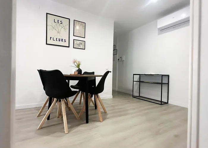 Modern Apartment In Salou Town Centre